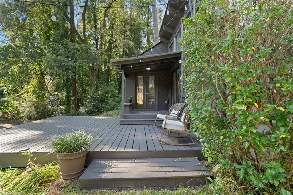 1137 Kingsley Circle Ne, Atlanta, Georgia 30324, 3 Bedrooms Bedrooms, 0 ,2 BathroomsBathrooms,Residential,For Sale,1137 Kingsley Circle Ne,7855342