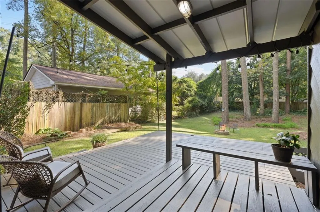 1137 Kingsley Circle Ne, Atlanta, Georgia 30324, 3 Bedrooms Bedrooms, 0 ,2 BathroomsBathrooms,Residential,For Sale,1137 Kingsley Circle Ne,7855342