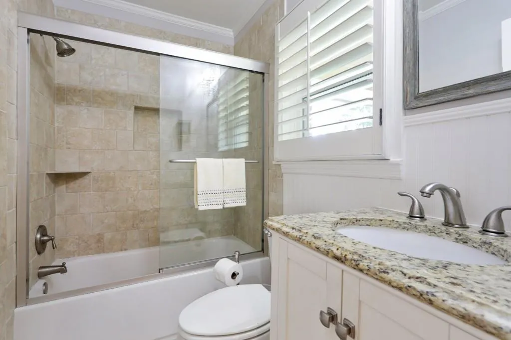 4689 High Point Road, Sandy Springs, Georgia 30342, 3 Bedrooms Bedrooms, ,2 BathroomsBathrooms,Residential,Sold,4689 High Point Road,6752417