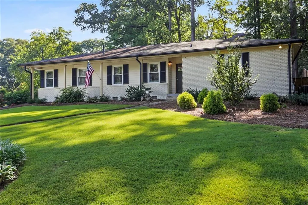 4689 High Point Road, Sandy Springs, Georgia 30342, 3 Bedrooms Bedrooms, ,2 BathroomsBathrooms,Residential,Sold,4689 High Point Road,6752417