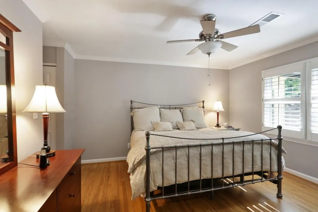 4689 High Point Road, Sandy Springs, Georgia 30342, 3 Bedrooms Bedrooms, ,2 BathroomsBathrooms,Residential,Sold,4689 High Point Road,6752417