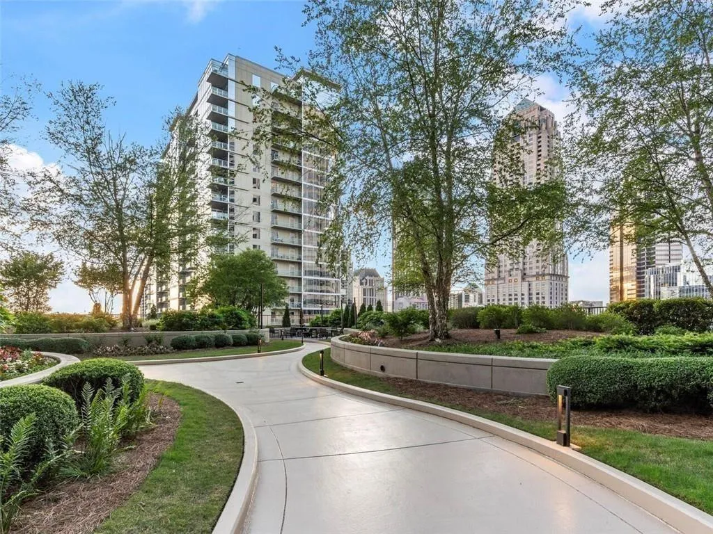 1080 Peachtree Street Ne Unit 2904, Atlanta, Georgia 30309, 2 Bedrooms Bedrooms, ,2 BathroomsBathrooms,Residential,For Sale,1080 Peachtree Street Ne Unit 2904,7675619