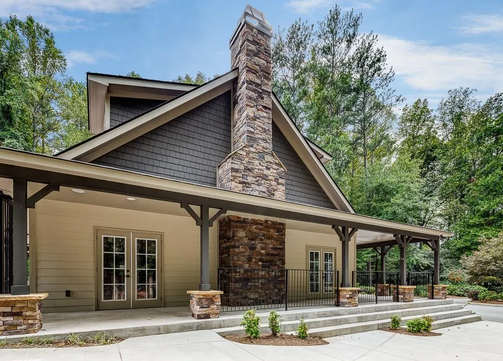 6785 Hunters Trace Circle, Sandy Springs, Georgia 30328, 5 Bedrooms Bedrooms, ,3 BathroomsBathrooms,Residential,Sold,6785 Hunters Trace Circle,6780611