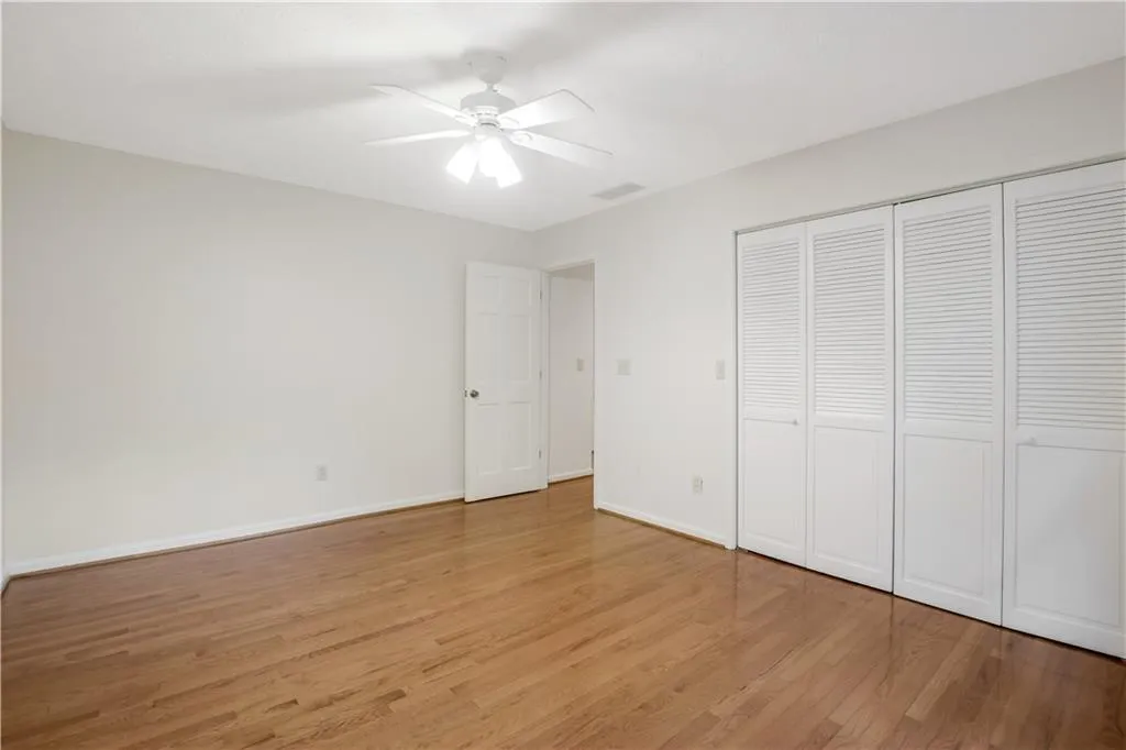 6785 Hunters Trace Circle, Sandy Springs, Georgia 30328, 5 Bedrooms Bedrooms, ,3 BathroomsBathrooms,Residential,Sold,6785 Hunters Trace Circle,6780611