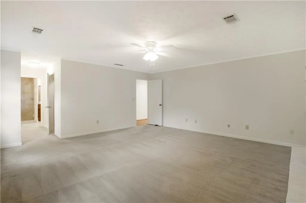 6785 Hunters Trace Circle, Sandy Springs, Georgia 30328, 5 Bedrooms Bedrooms, ,3 BathroomsBathrooms,Residential,Sold,6785 Hunters Trace Circle,6780611