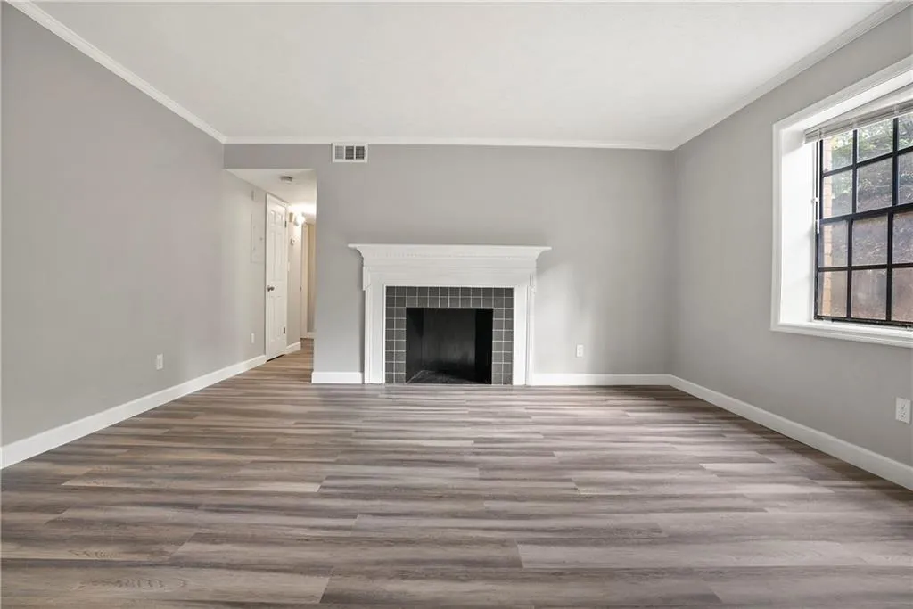 325 Winding River Drive Unit F, Sandy Springs, Georgia 30350, 2 Bedrooms Bedrooms, ,2 BathroomsBathrooms,Residential,Sold,325 Winding River Drive Unit F,6969721