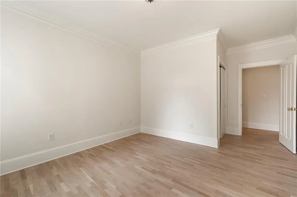 77 Peachtree Place Ne Unit 402, Atlanta, Georgia 30309, 2 Bedrooms Bedrooms, ,2 BathroomsBathrooms,Residential,For Sale,77 Peachtree Place Ne Unit 402,7663560