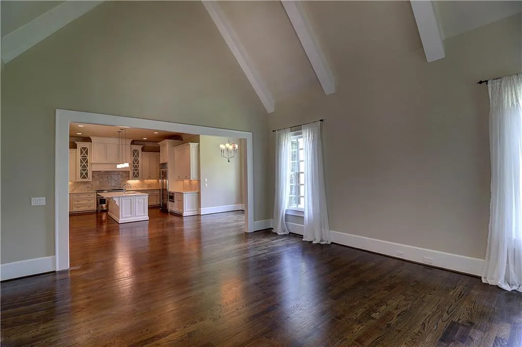 275 Lafayette Way Nw, Atlanta, Georgia 30327, 5 Bedrooms Bedrooms, ,5 BathroomsBathrooms,Residential,Sold,275 Lafayette Way Nw,5722920
