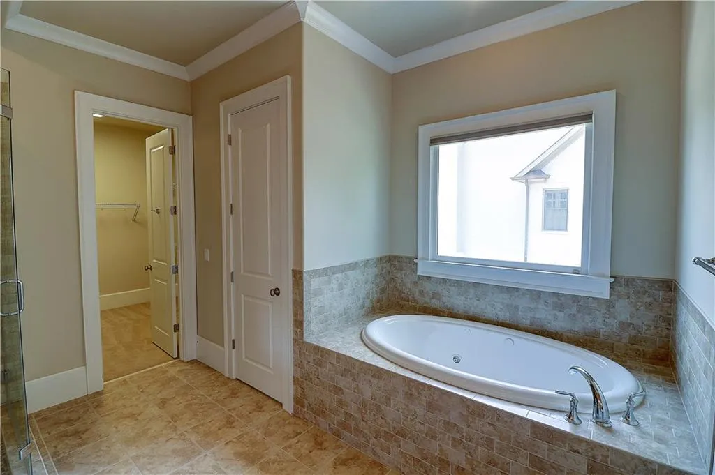 275 Lafayette Way Nw, Atlanta, Georgia 30327, 5 Bedrooms Bedrooms, ,5 BathroomsBathrooms,Residential,Sold,275 Lafayette Way Nw,5722920