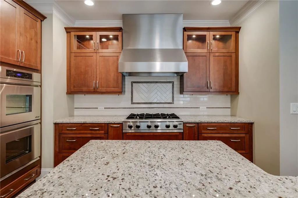 800 Spalding Heights Drive, Atlanta, Georgia 30350, 6 Bedrooms Bedrooms, ,5 BathroomsBathrooms,Residential,For Sale,800 Spalding Heights Drive,7598992