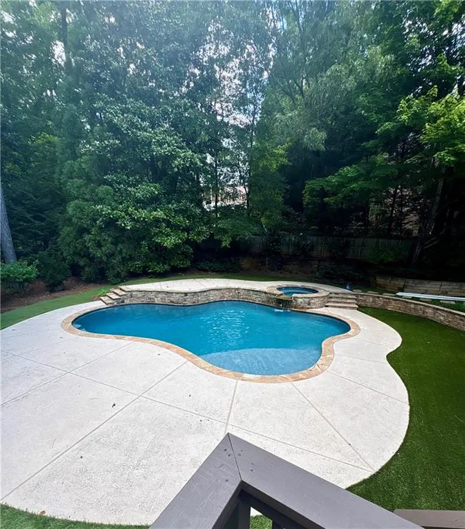 800 Spalding Heights Drive, Atlanta, Georgia 30350, 6 Bedrooms Bedrooms, ,5 BathroomsBathrooms,Residential,For Sale,800 Spalding Heights Drive,7598992
