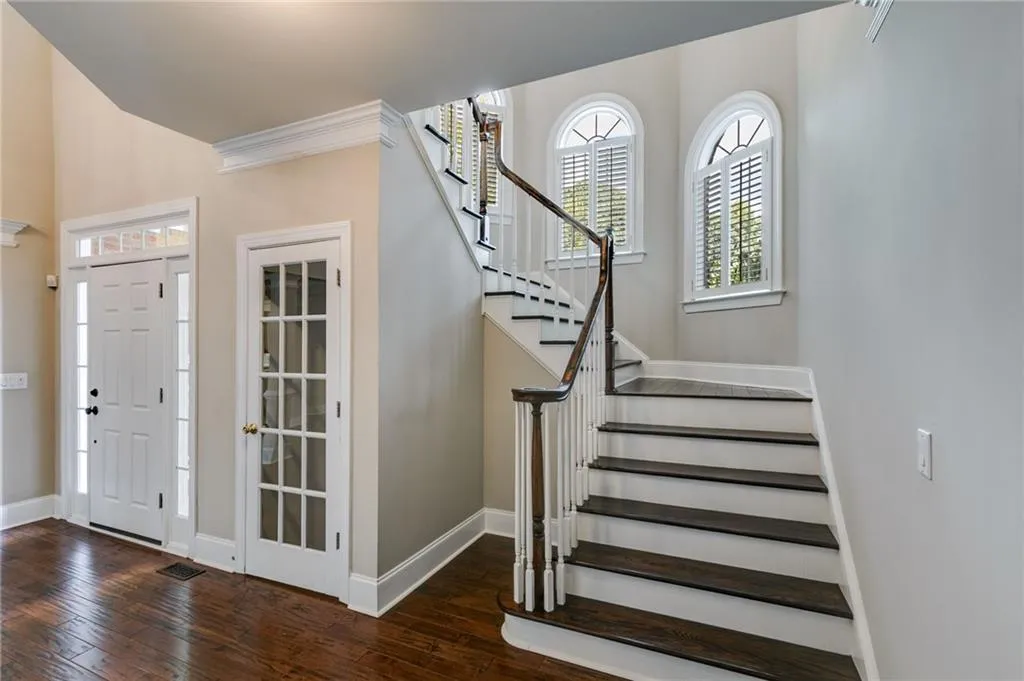 800 Spalding Heights Drive, Atlanta, Georgia 30350, 6 Bedrooms Bedrooms, ,5 BathroomsBathrooms,Residential,For Sale,800 Spalding Heights Drive,7598992