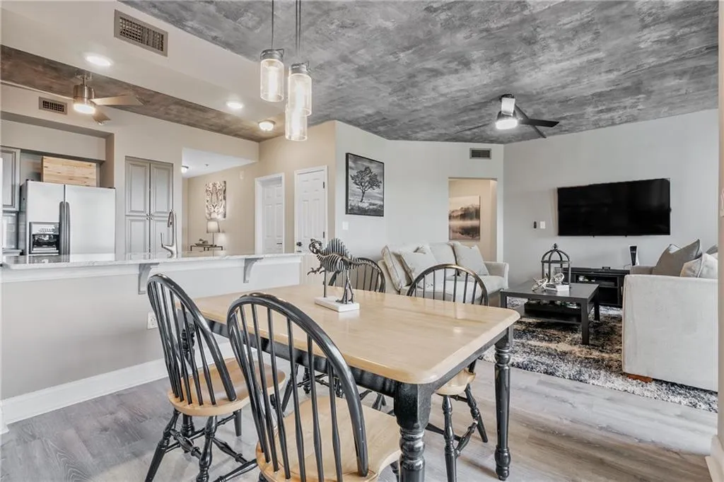 795 Hammond Drive Unit 2206, Atlanta, Georgia 30328, 1 Bedroom Bedrooms, ,1 BathroomBathrooms,Residential,Sold,795 Hammond Drive Unit 2206,6957185