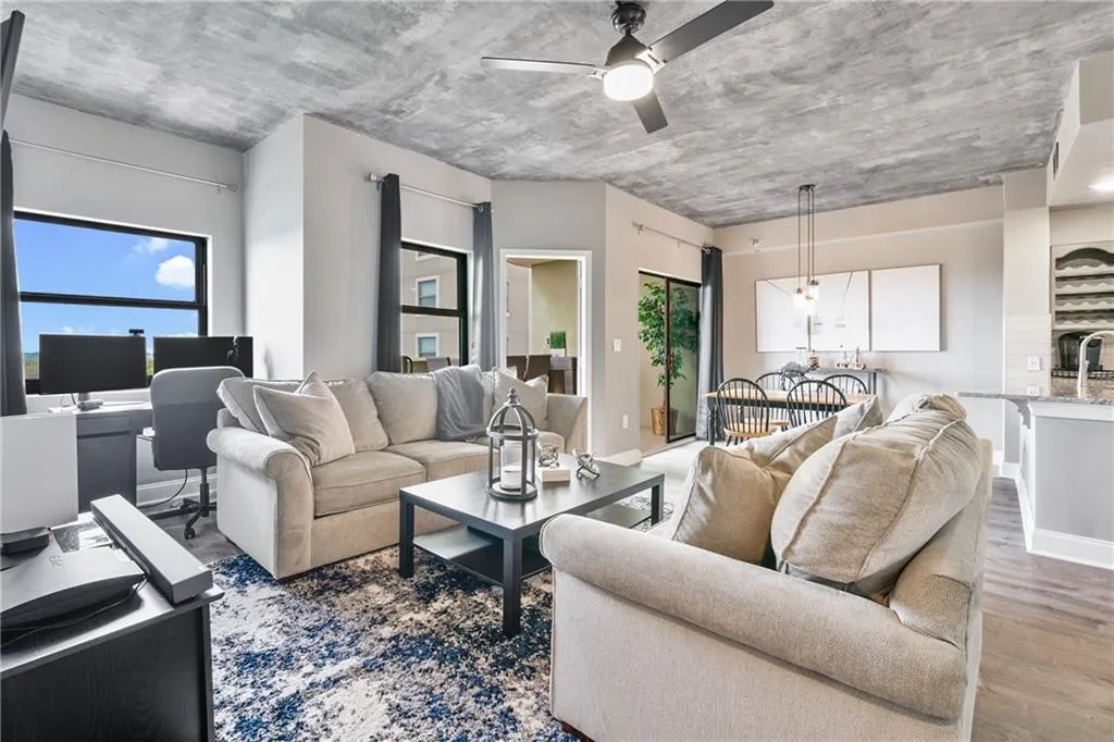 795 Hammond Drive Unit 2206, Atlanta, Georgia 30328, 1 Bedroom Bedrooms, ,1 BathroomBathrooms,Residential,Sold,795 Hammond Drive Unit 2206,6957185