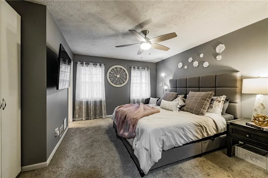 7750 Roswell Road Unit 11b, Sandy Springs, Georgia 30350, 3 Bedrooms Bedrooms, ,2 BathroomsBathrooms,Residential,Sold,7750 Roswell Road Unit 11b,6860702