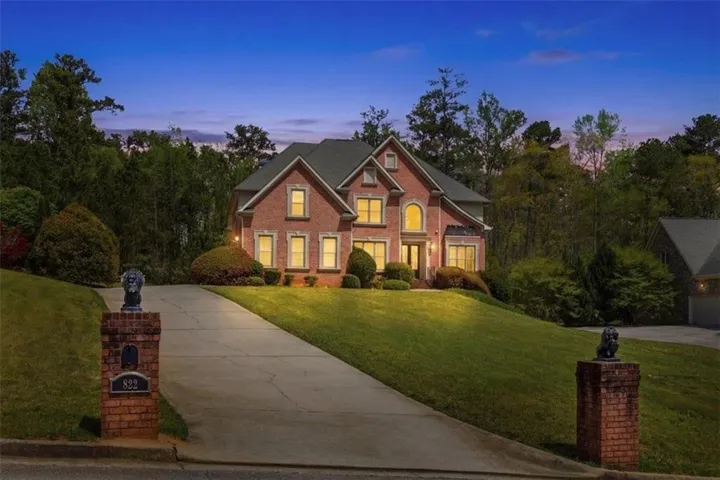 832 Dolly Avenue, Atlanta, Georgia 30331