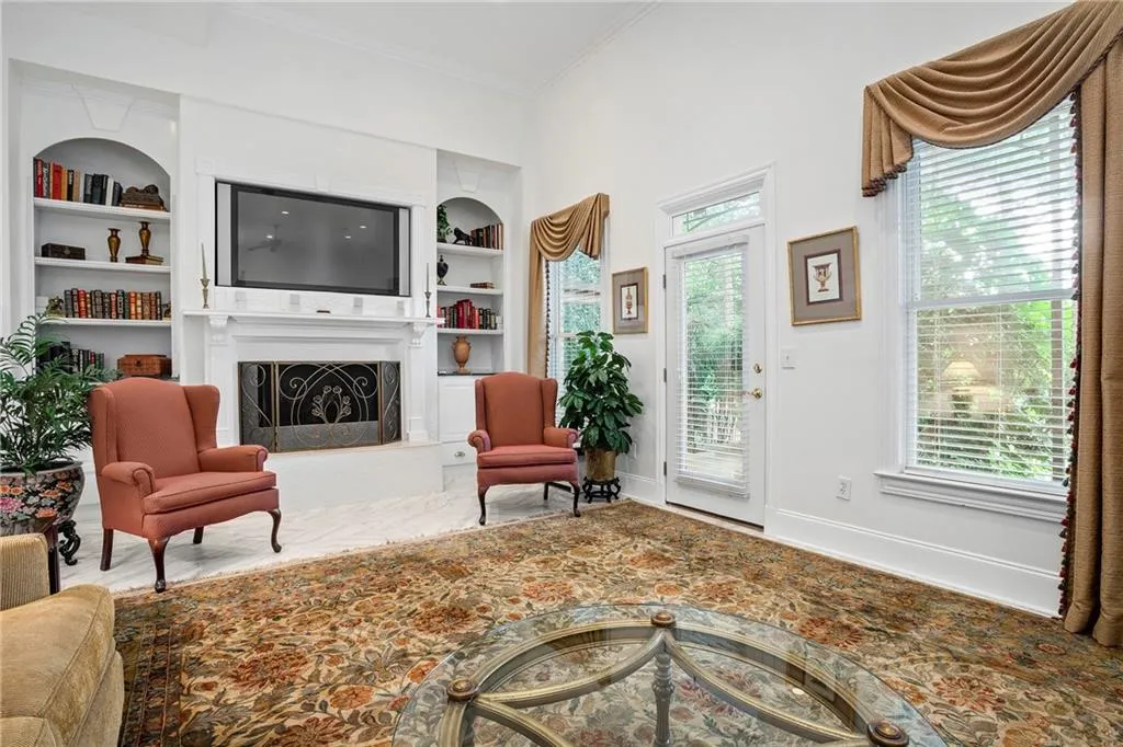 4510 Crestwicke Point, Atlanta, Georgia 30319, 6 Bedrooms Bedrooms, ,6 BathroomsBathrooms,Residential,Sold,4510 Crestwicke Point,6741567