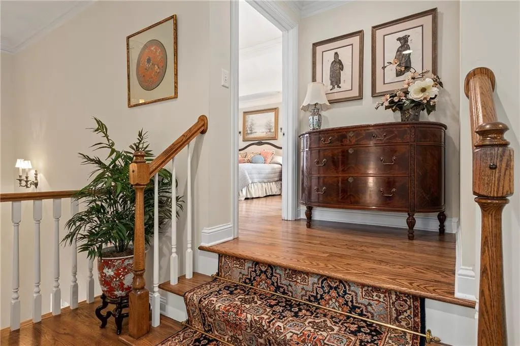 4510 Crestwicke Point, Atlanta, Georgia 30319, 6 Bedrooms Bedrooms, ,6 BathroomsBathrooms,Residential,Sold,4510 Crestwicke Point,6741567