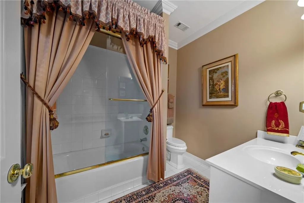 4510 Crestwicke Point, Atlanta, Georgia 30319, 6 Bedrooms Bedrooms, ,6 BathroomsBathrooms,Residential,Sold,4510 Crestwicke Point,6741567