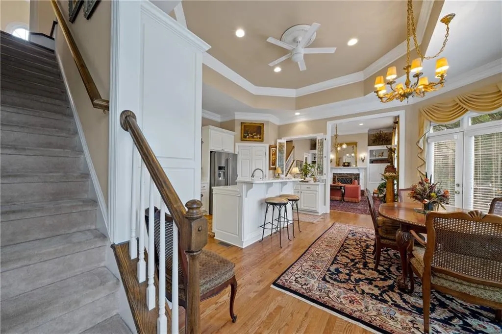 4510 Crestwicke Point, Atlanta, Georgia 30319, 6 Bedrooms Bedrooms, ,6 BathroomsBathrooms,Residential,Sold,4510 Crestwicke Point,6741567