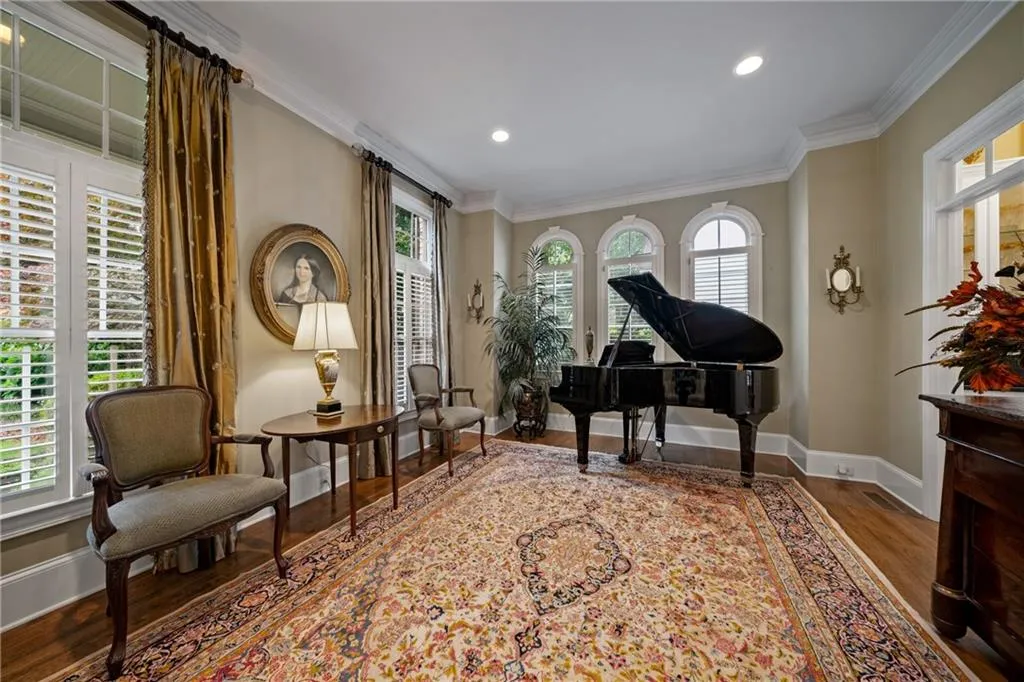 4510 Crestwicke Point, Atlanta, Georgia 30319, 6 Bedrooms Bedrooms, ,6 BathroomsBathrooms,Residential,Sold,4510 Crestwicke Point,6741567