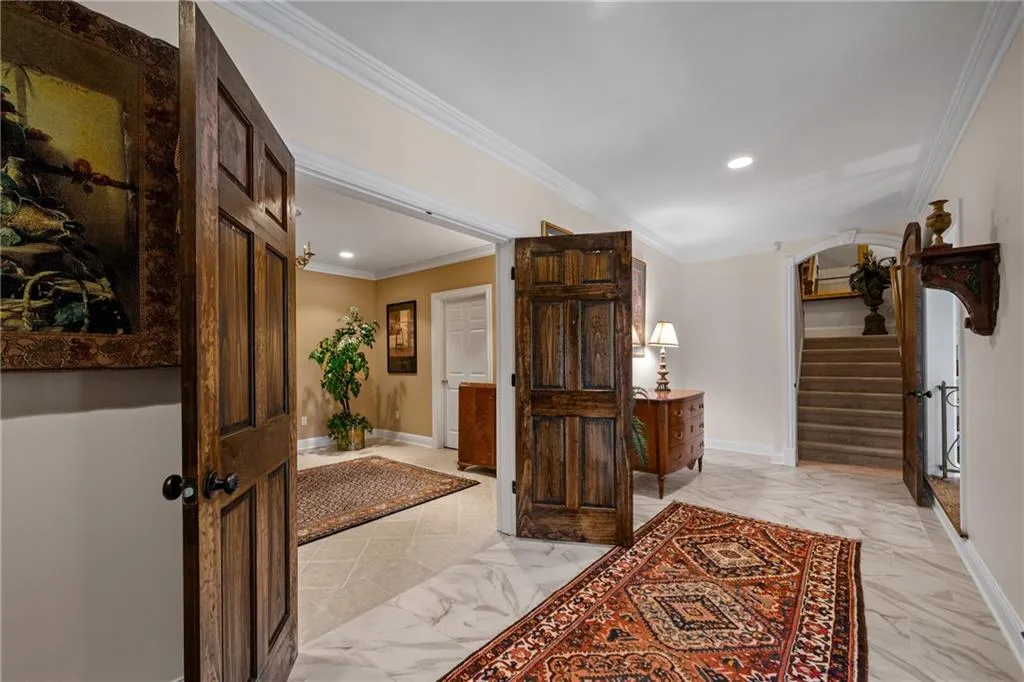 4510 Crestwicke Point, Atlanta, Georgia 30319, 6 Bedrooms Bedrooms, ,6 BathroomsBathrooms,Residential,Sold,4510 Crestwicke Point,6741567