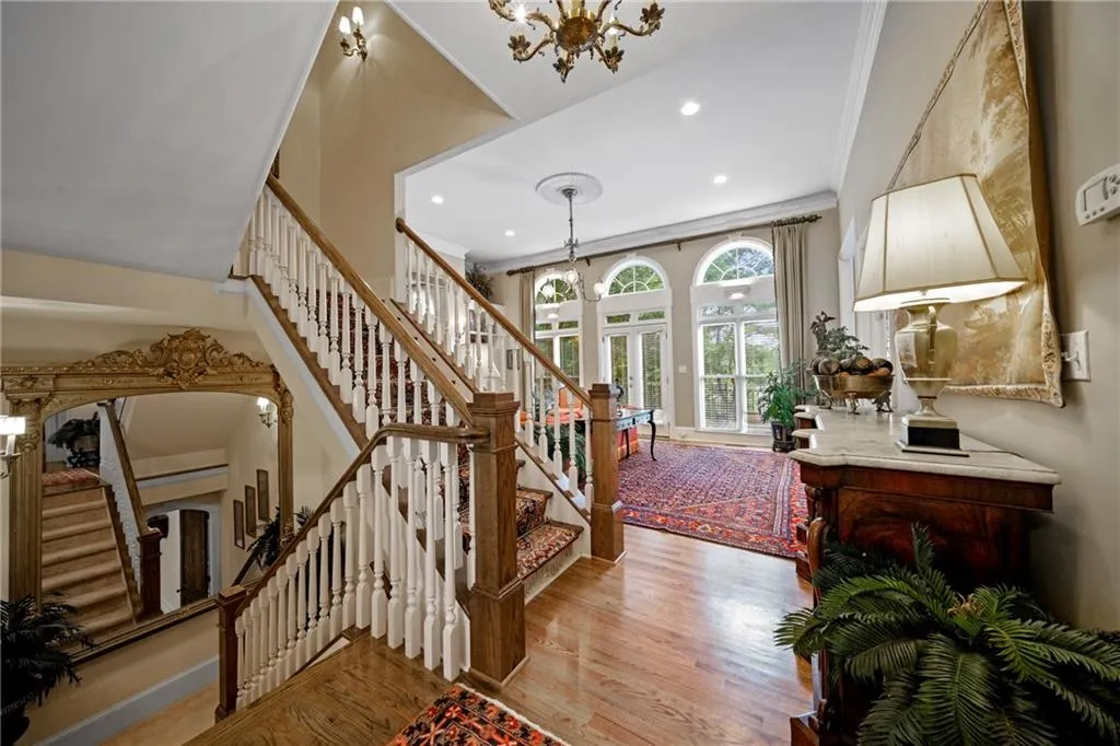 4510 Crestwicke Point, Atlanta, Georgia 30319, 6 Bedrooms Bedrooms, ,6 BathroomsBathrooms,Residential,Sold,4510 Crestwicke Point,6741567