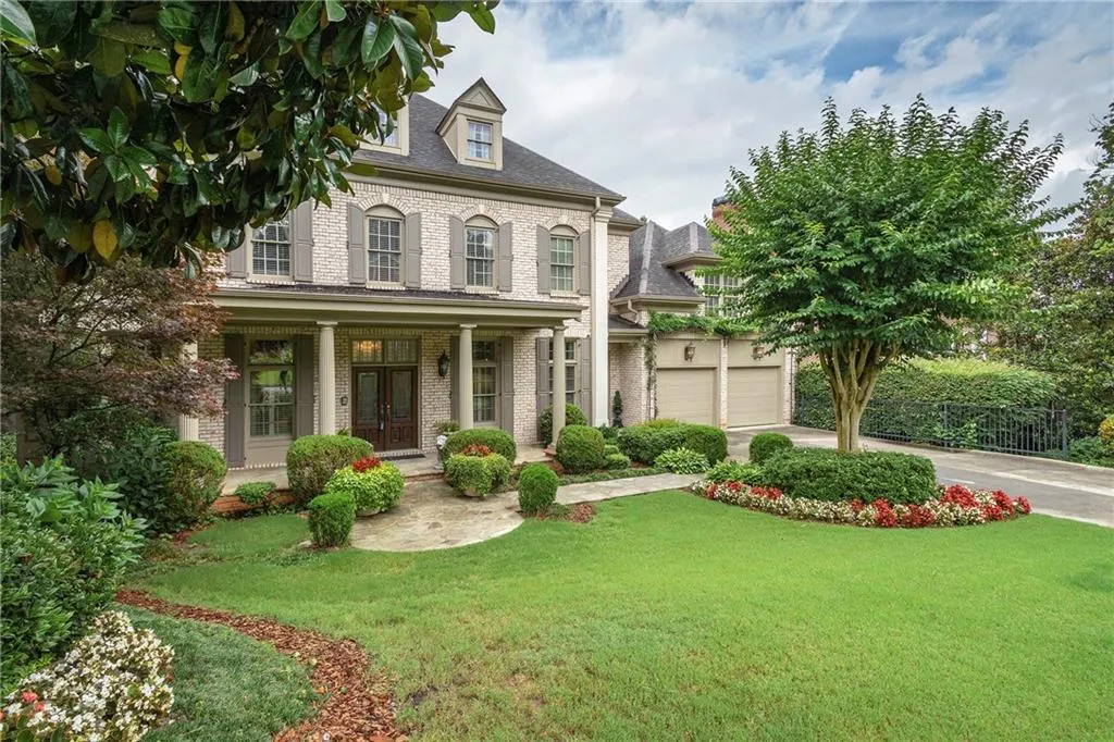 4510 Crestwicke Point, Atlanta, Georgia 30319, 6 Bedrooms Bedrooms, ,6 BathroomsBathrooms,Residential,Sold,4510 Crestwicke Point,6741567