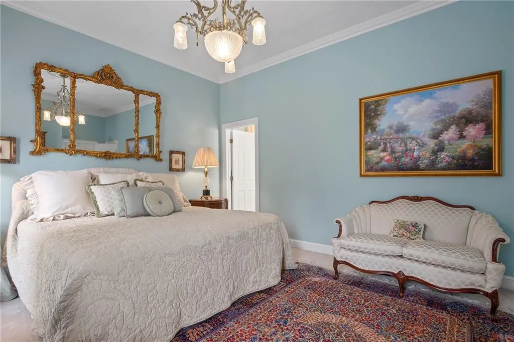 4510 Crestwicke Point, Atlanta, Georgia 30319, 6 Bedrooms Bedrooms, ,6 BathroomsBathrooms,Residential,Sold,4510 Crestwicke Point,6741567