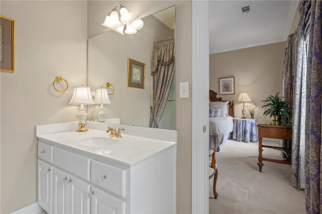 4510 Crestwicke Point, Atlanta, Georgia 30319, 6 Bedrooms Bedrooms, ,6 BathroomsBathrooms,Residential,Sold,4510 Crestwicke Point,6741567