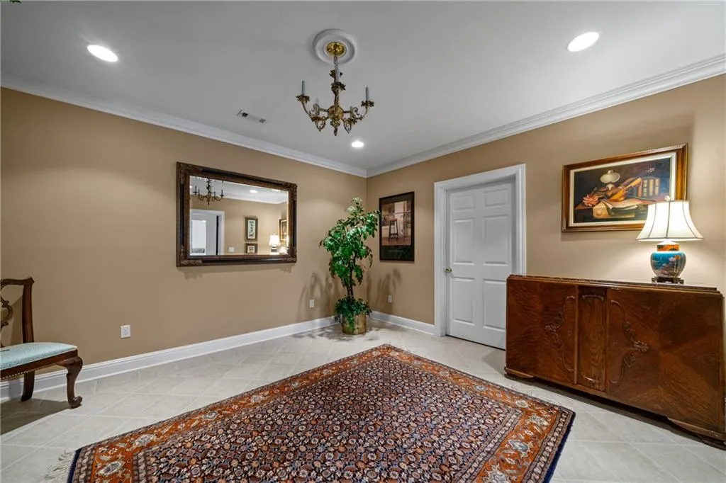 4510 Crestwicke Point, Atlanta, Georgia 30319, 6 Bedrooms Bedrooms, ,6 BathroomsBathrooms,Residential,Sold,4510 Crestwicke Point,6741567