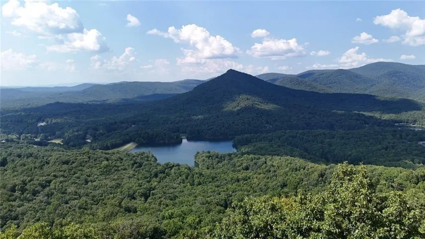 Views of sharp Top Mountain and Lake Tamarack