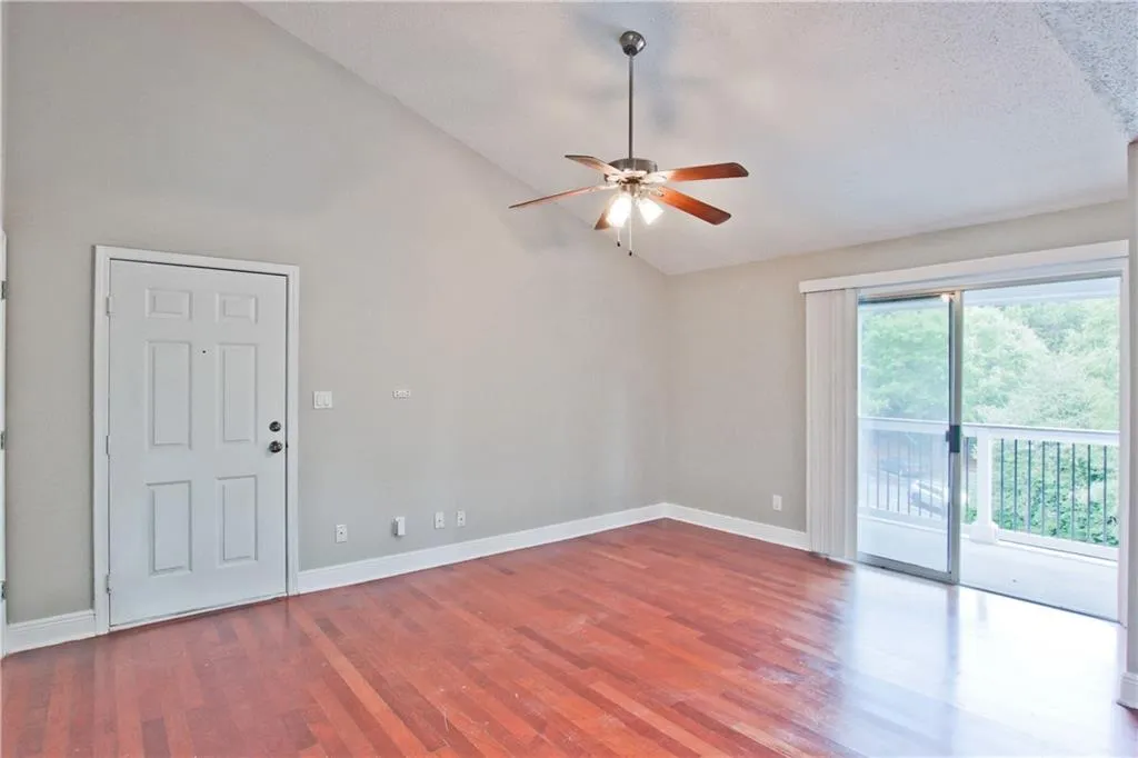 1301 Santa Fe Parkway, Sandy Springs, Georgia 30350, 1 Bedroom Bedrooms, ,1 BathroomBathrooms,Residential,Sold,1301 Santa Fe Parkway,7102120