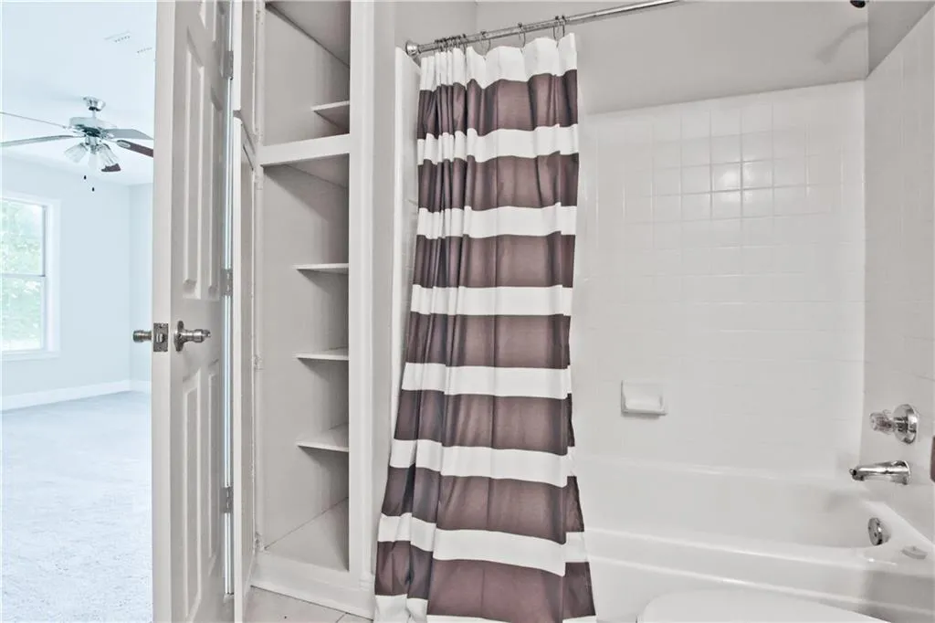 1301 Santa Fe Parkway, Sandy Springs, Georgia 30350, 1 Bedroom Bedrooms, ,1 BathroomBathrooms,Residential,Sold,1301 Santa Fe Parkway,7102120