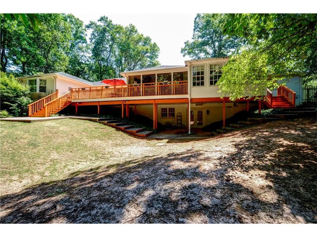 6505 River Chase Circle, Sandy Springs, Georgia 30328, 4 Bedrooms Bedrooms, ,4 BathroomsBathrooms,Residential,Sold,6505 River Chase Circle,5793572
