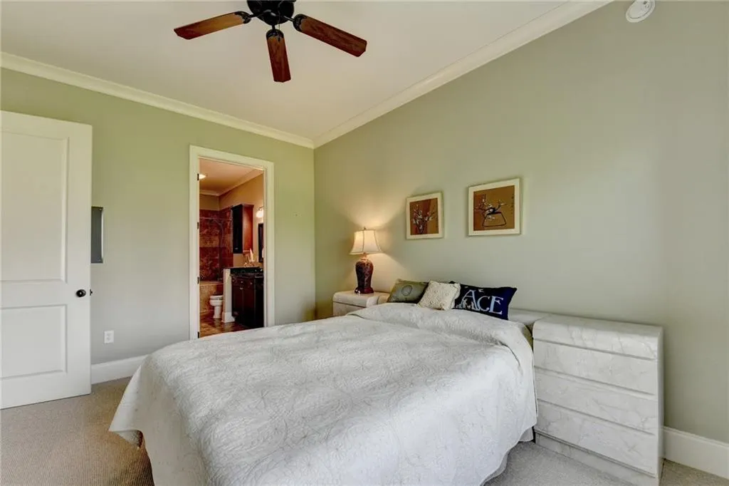 3635 E Paces Circle Ne Unit 1309, Atlanta, Georgia 30326, 1 Bedroom Bedrooms, 0 ,1 BathroomBathrooms,Residential,For Sale,3635 E Paces Circle Ne Unit 1309,7750451