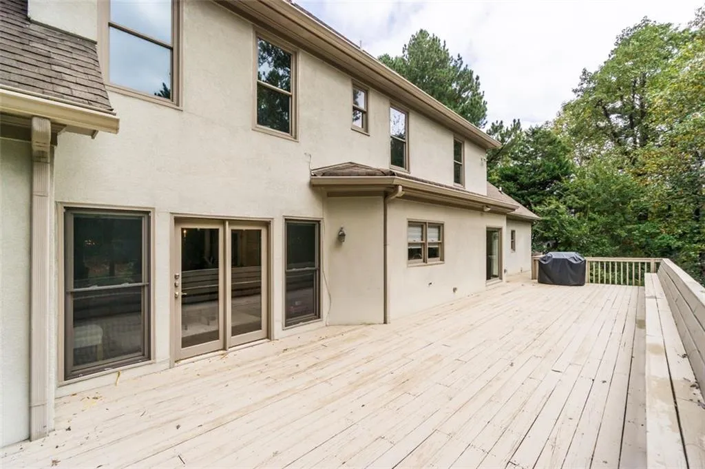 255 Grogans Lake Point, Atlanta, Georgia 30350, 5 Bedrooms Bedrooms, ,4 BathroomsBathrooms,Residential,Sold,255 Grogans Lake Point,6796800