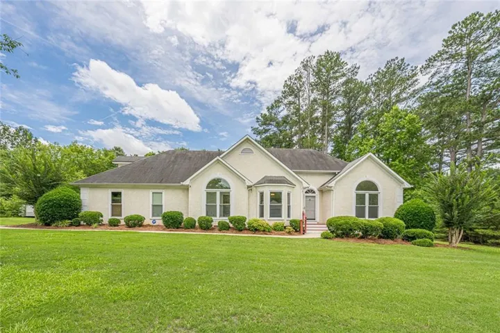 155 Noble Forest Drive, Fayetteville, Georgia 30215