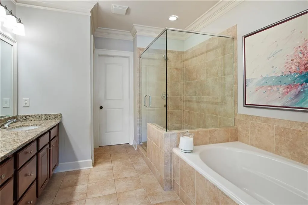 712 Creekgarden Court, Atlanta, Georgia 30339, 4 Bedrooms Bedrooms, ,4 BathroomsBathrooms,Residential,Sold,712 Creekgarden Court,6572925