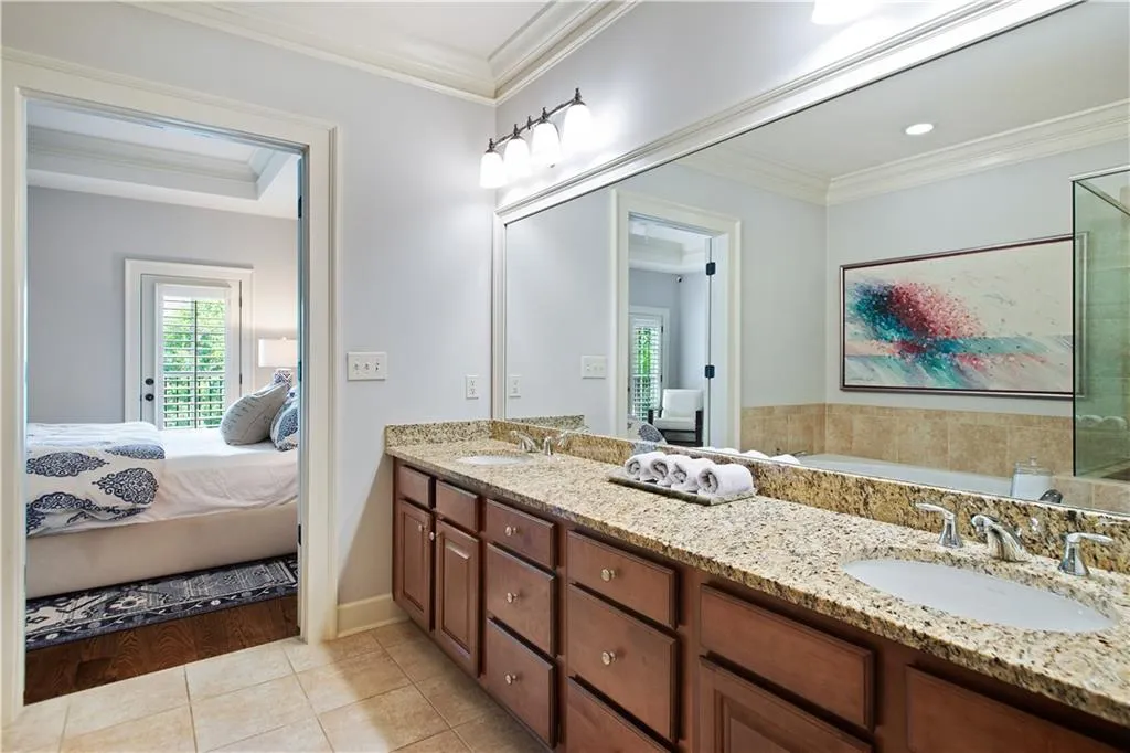 712 Creekgarden Court, Atlanta, Georgia 30339, 4 Bedrooms Bedrooms, ,4 BathroomsBathrooms,Residential,Sold,712 Creekgarden Court,6572925