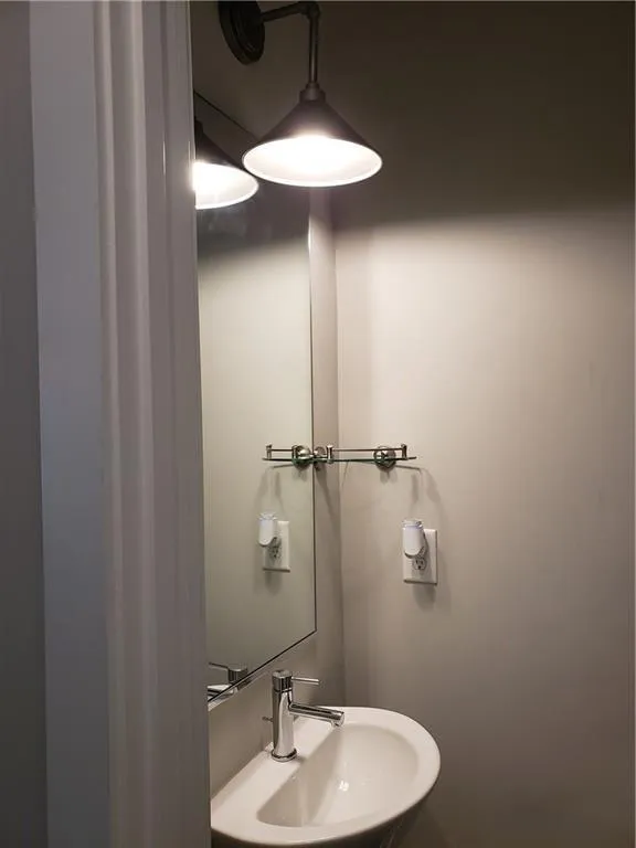 6721 Cadence Boulevard Unit 34, Sandy Springs, Georgia 30328, 1 Bedroom Bedrooms, ,1 BathroomBathrooms,Residential,Sold,6721 Cadence Boulevard Unit 34,7247775