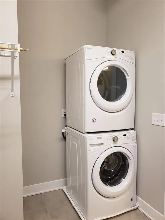 6721 Cadence Boulevard Unit 34, Sandy Springs, Georgia 30328, 1 Bedroom Bedrooms, ,1 BathroomBathrooms,Residential,Sold,6721 Cadence Boulevard Unit 34,7247775