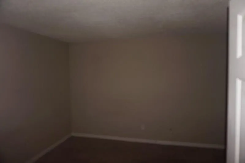 633 Granville Court, Sandy Springs, Georgia 30328, 2 Bedrooms Bedrooms, ,2 BathroomsBathrooms,Residential,Sold,633 Granville Court,6617685