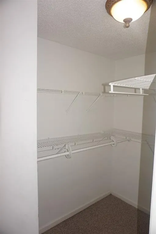 633 Granville Court, Sandy Springs, Georgia 30328, 2 Bedrooms Bedrooms, ,2 BathroomsBathrooms,Residential,Sold,633 Granville Court,6617685