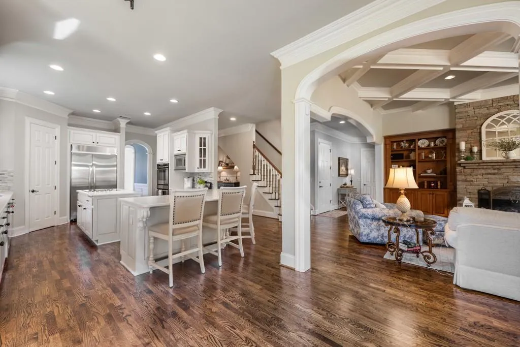 7886 Stratford Lane, Sandy Springs, Georgia 30350, 5 Bedrooms Bedrooms, ,4 BathroomsBathrooms,Residential,Sold,7886 Stratford Lane,6517715