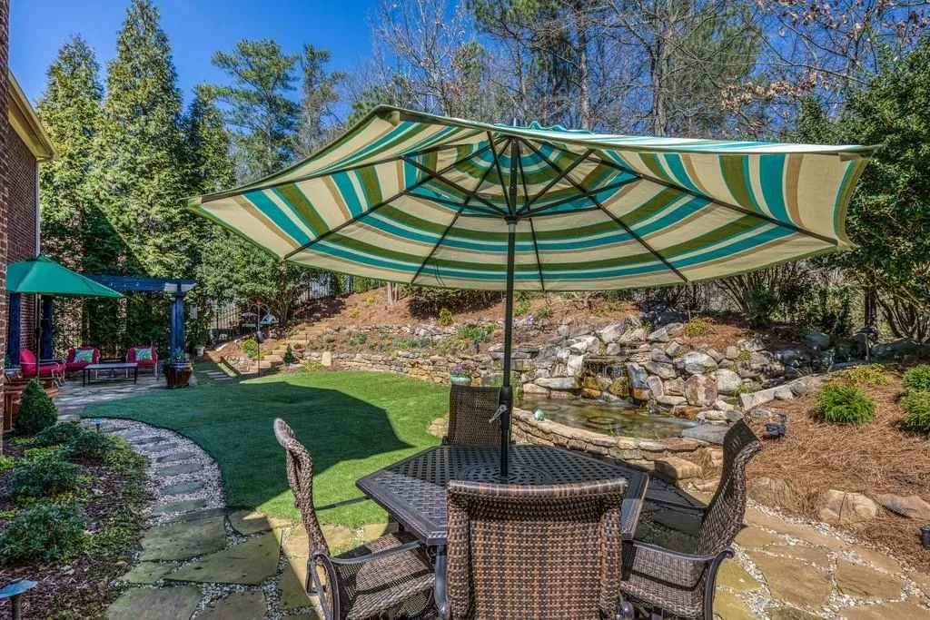 7886 Stratford Lane, Sandy Springs, Georgia 30350, 5 Bedrooms Bedrooms, ,4 BathroomsBathrooms,Residential,Sold,7886 Stratford Lane,6517715