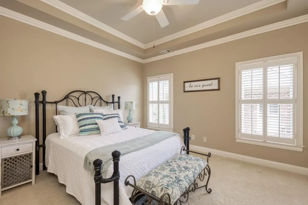 7886 Stratford Lane, Sandy Springs, Georgia 30350, 5 Bedrooms Bedrooms, ,4 BathroomsBathrooms,Residential,Sold,7886 Stratford Lane,6517715