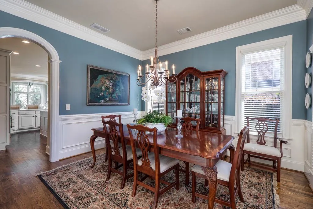 7886 Stratford Lane, Sandy Springs, Georgia 30350, 5 Bedrooms Bedrooms, ,4 BathroomsBathrooms,Residential,Sold,7886 Stratford Lane,6517715