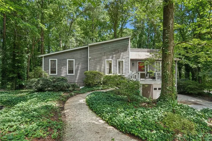 3045 Richmond Road, Woodstock, Georgia 30189