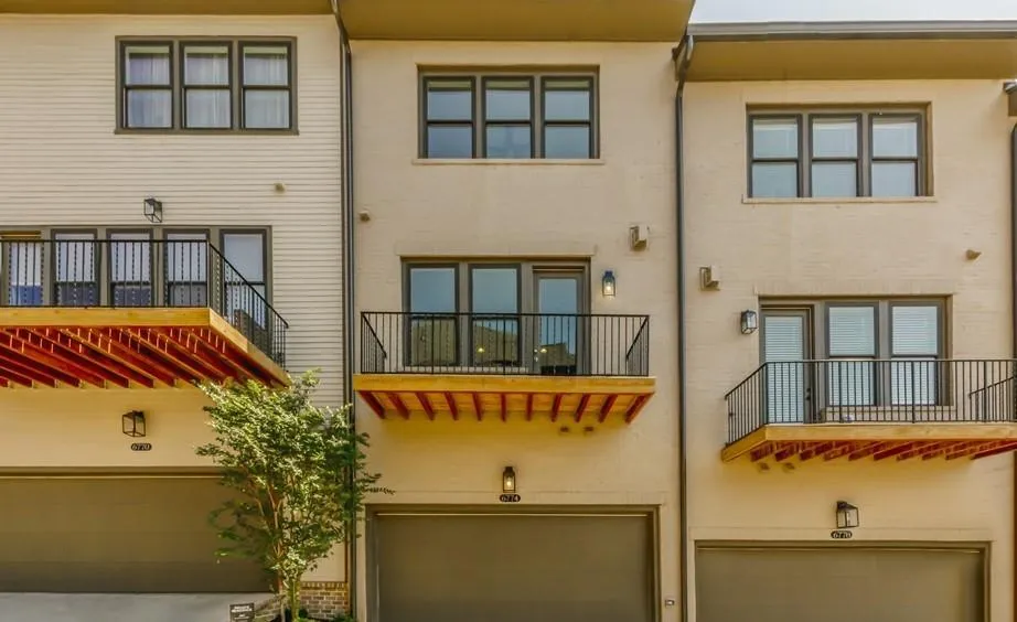 6774 Cadence Boulevard Unit 308, Sandy Springs, Georgia 30328, 3 Bedrooms Bedrooms, ,3 BathroomsBathrooms,Residential,Sold,6774 Cadence Boulevard Unit 308,6561086